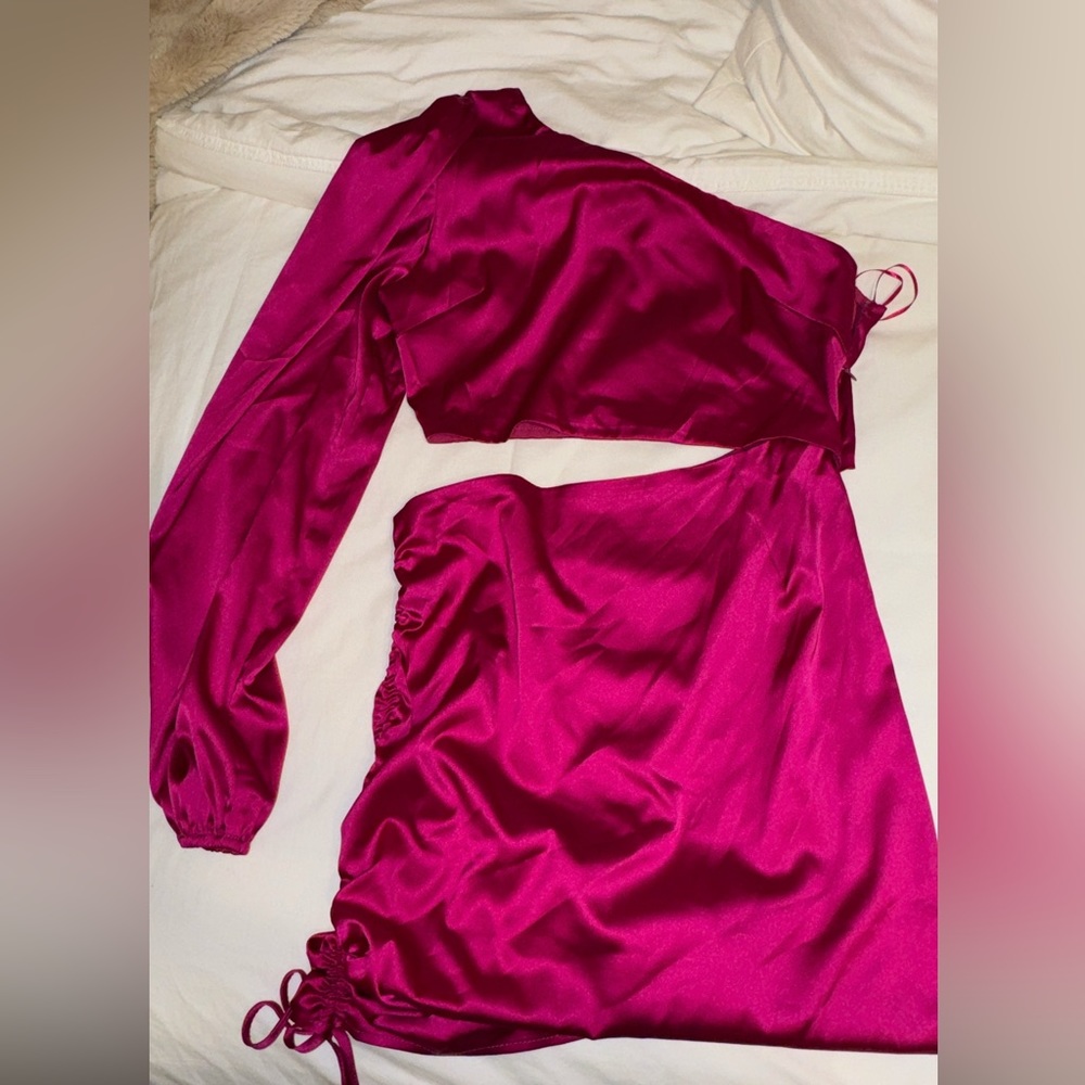 ONE SHULDER LONG SLEEVE MINI DRESS WORN ONCE